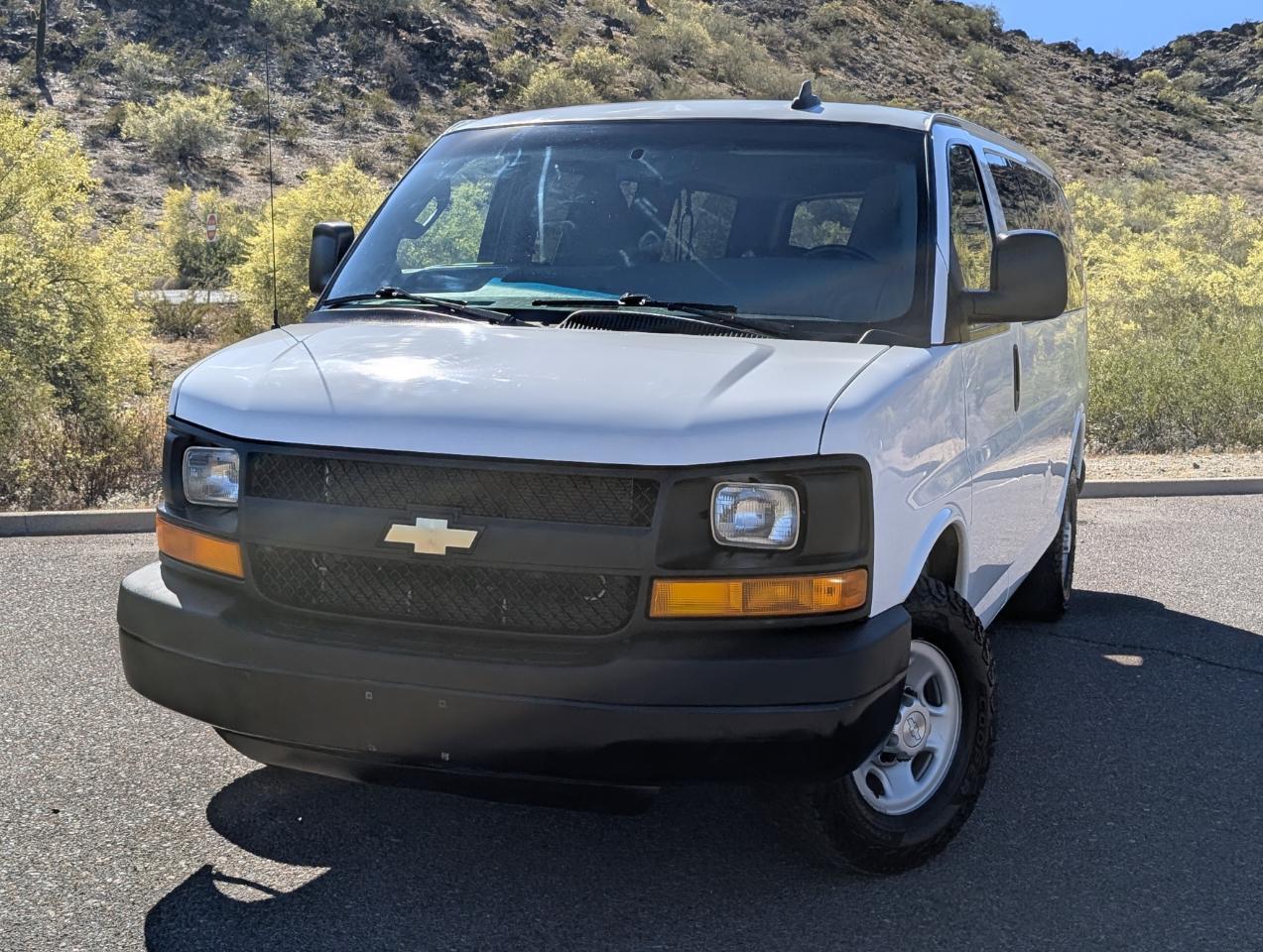 Chevrolet Express LS 2500 2016