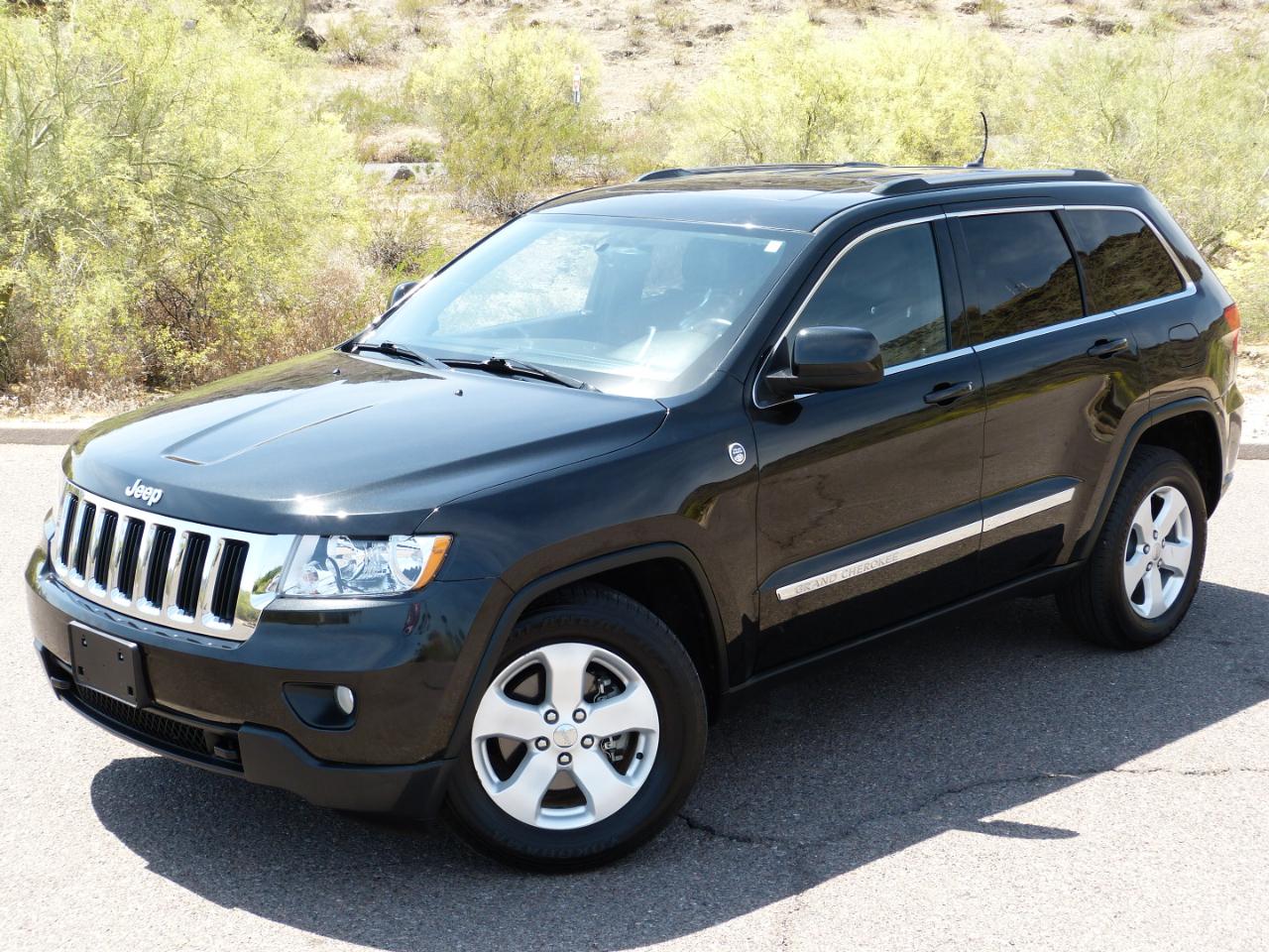 Jeep Grand Cherokee Laredo 4WD 2013