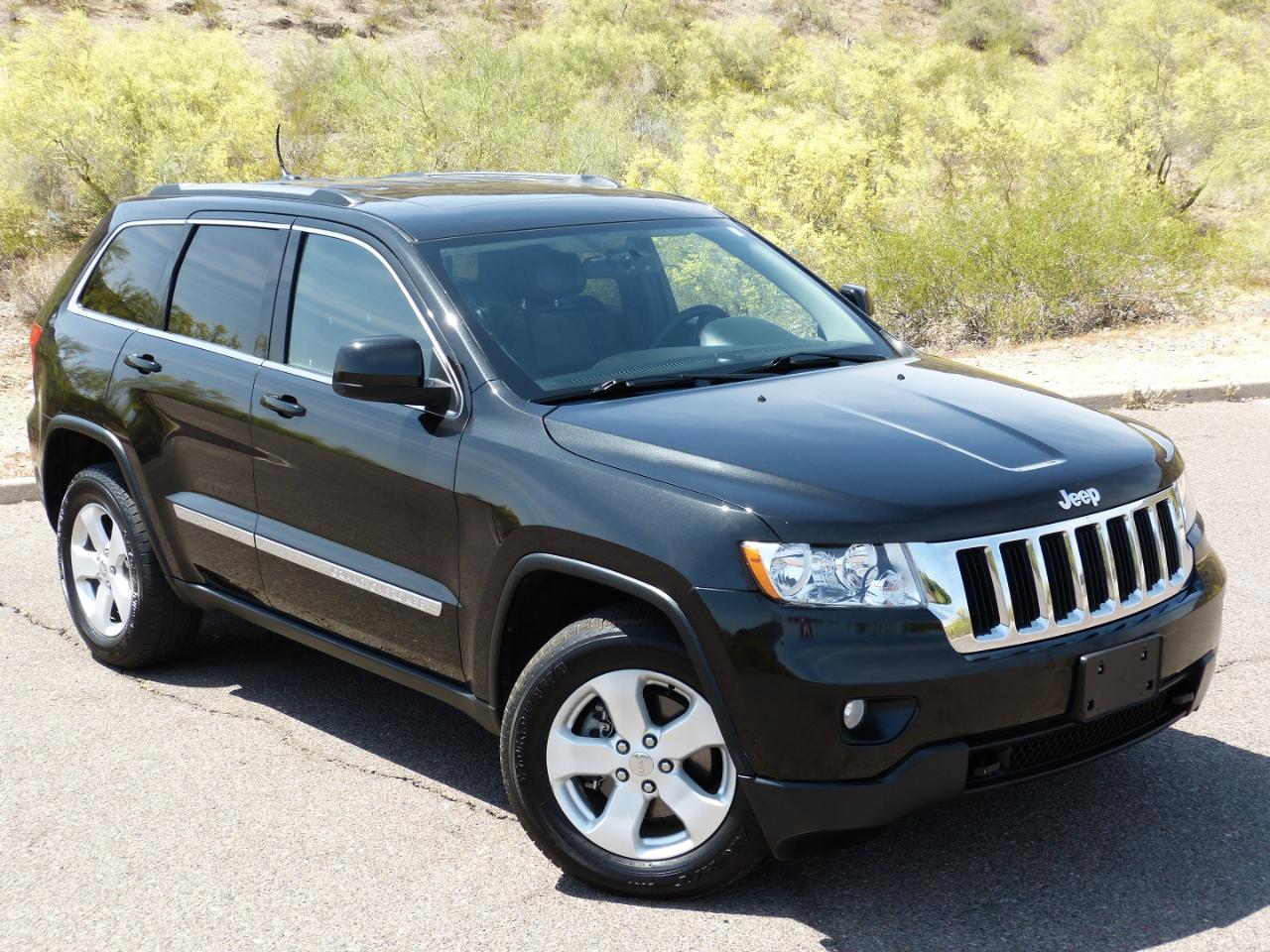 Jeep Grand Cherokee Laredo 4WD 2013