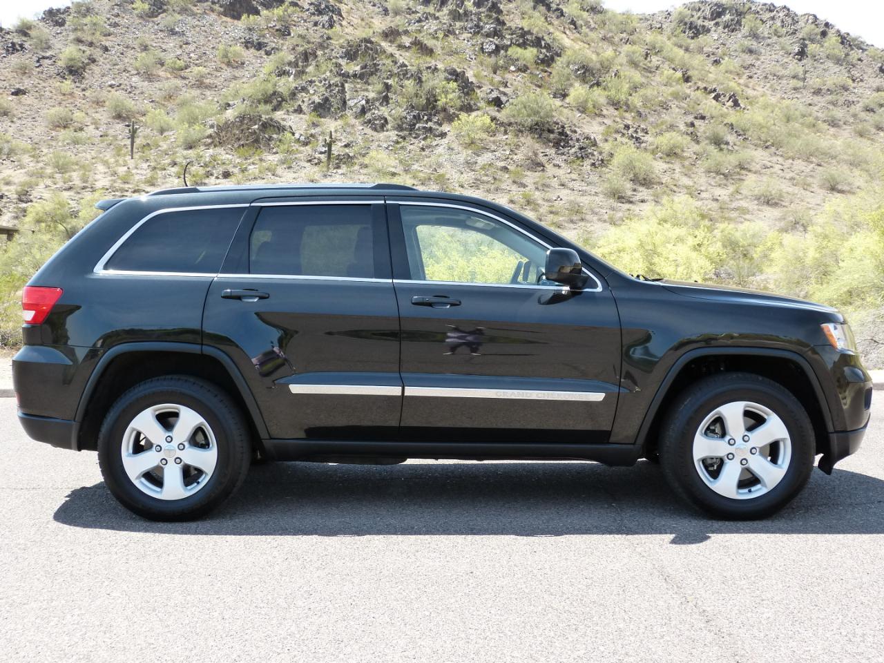 Jeep Grand Cherokee Laredo 4WD 2013