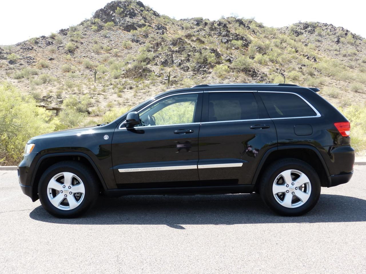 Jeep Grand Cherokee Laredo 4WD 2013