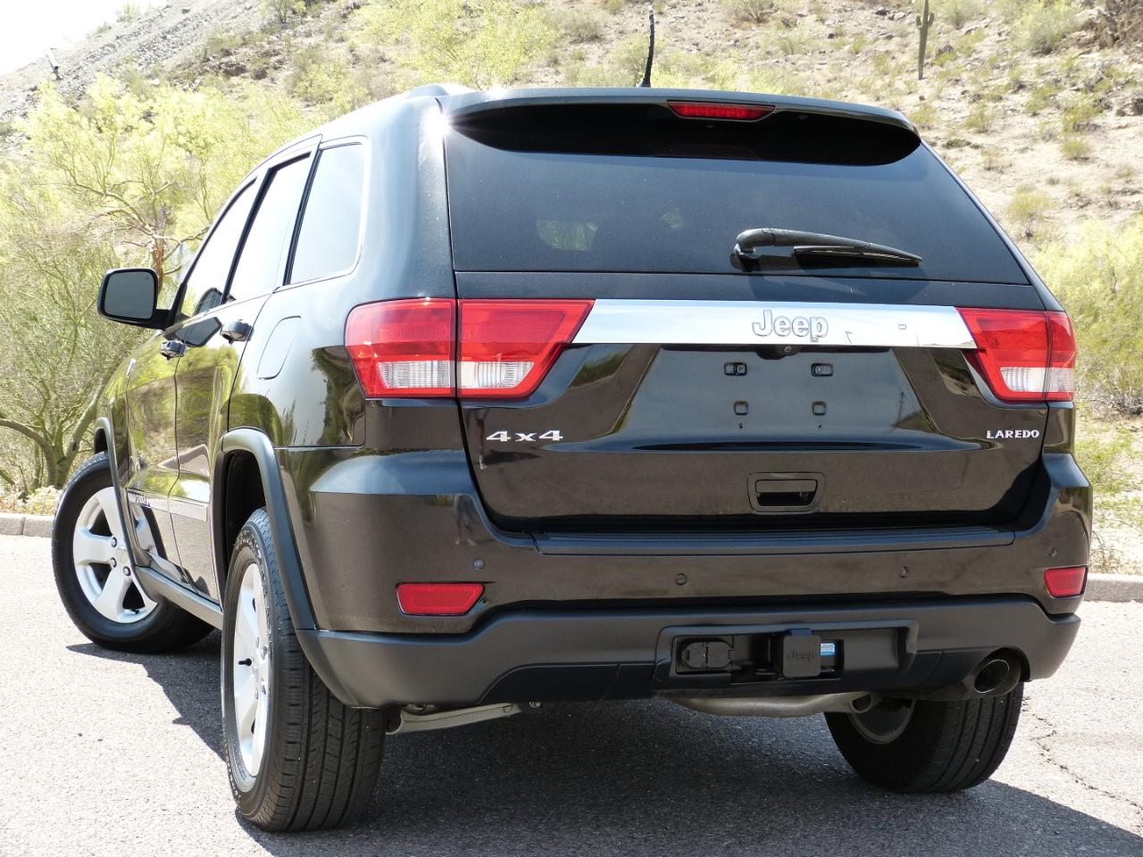 Jeep Grand Cherokee Laredo 4WD 2013