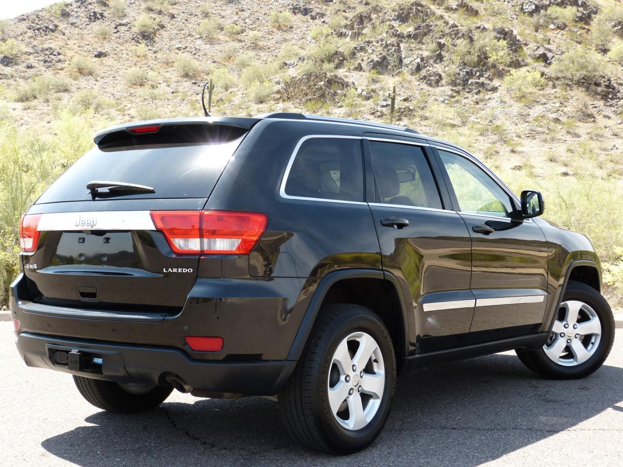 Jeep Grand Cherokee Laredo 4WD 2013
