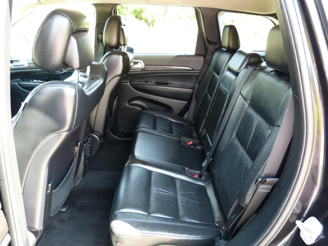 Jeep Grand Cherokee Laredo 4WD 2013