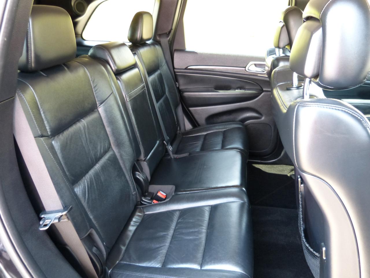 Jeep Grand Cherokee Laredo 4WD 2013