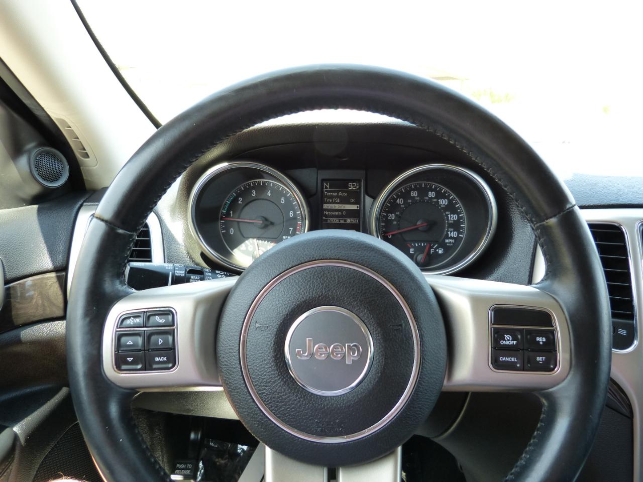 Jeep Grand Cherokee Laredo 4WD 2013