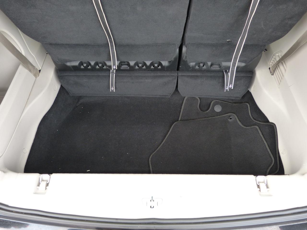 Chrysler Pacifica Touring L 2024