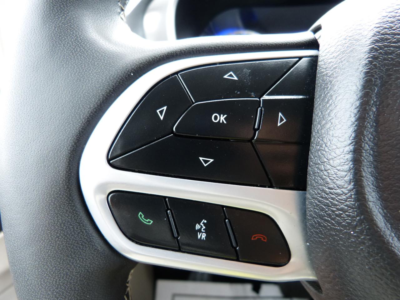 Chrysler Pacifica Touring L 2024