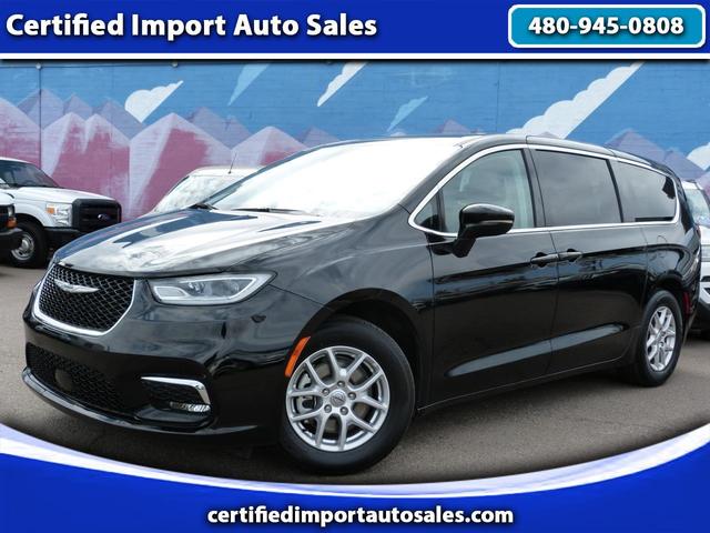 Black 2024 Chrysler Pacifica Touring L FWD Minivan Front-Wheel Drive Automatic