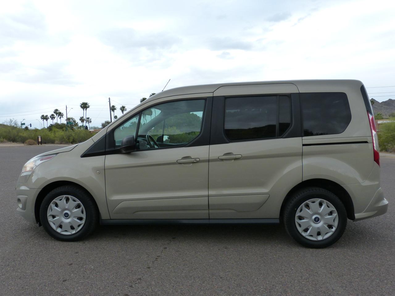 Ford Transit Connect Wagon XLT 2016