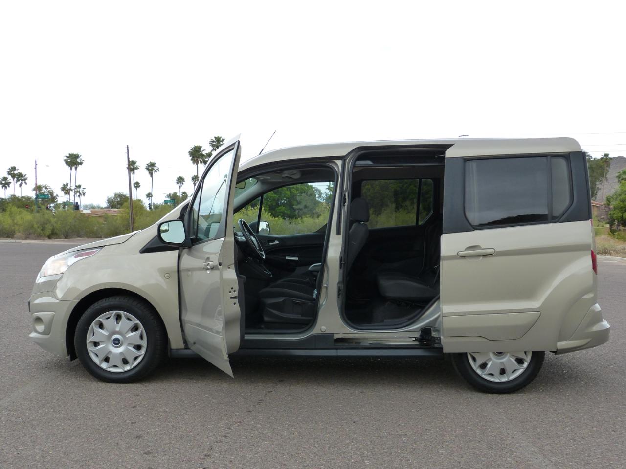 Ford Transit Connect Wagon XLT 2016