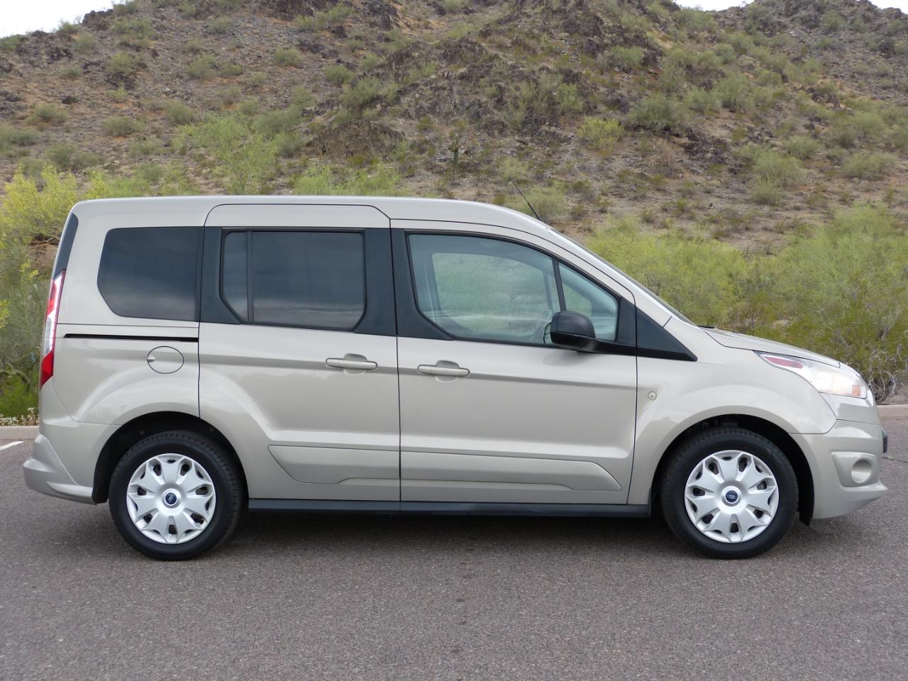 Ford Transit Connect Wagon XLT 2016