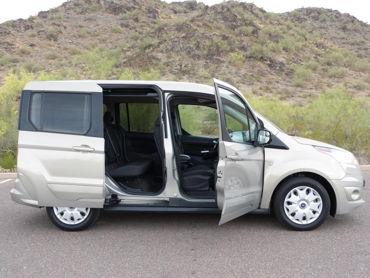 Ford Transit Connect Wagon XLT 2016