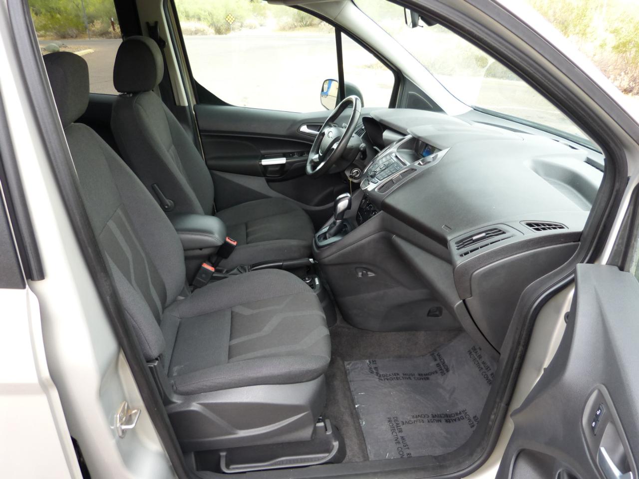 Ford Transit Connect Wagon XLT 2016