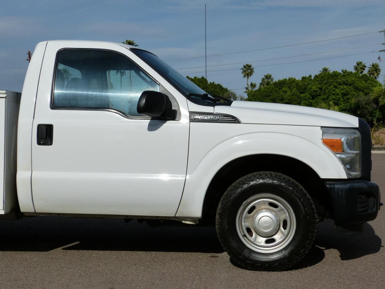 Ford F-250 SD XLT 2WD 2016