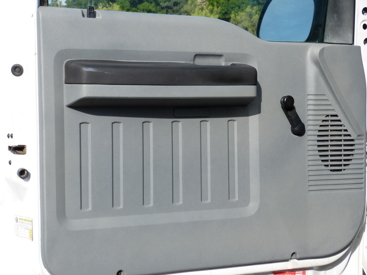 Ford F-250 SD XLT 2WD 2016