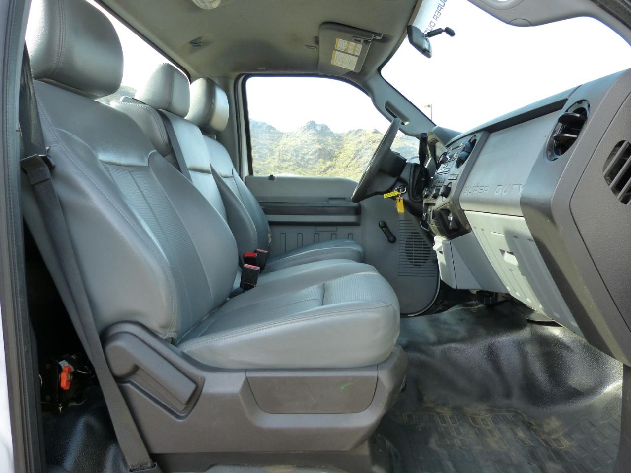 Ford F-250 SD XLT 2WD 2016