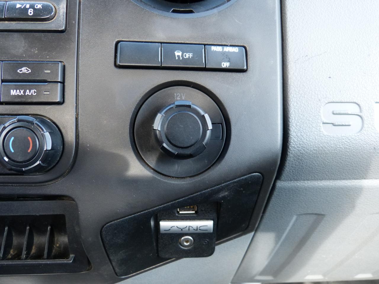 Ford F-250 SD XLT 2WD 2016