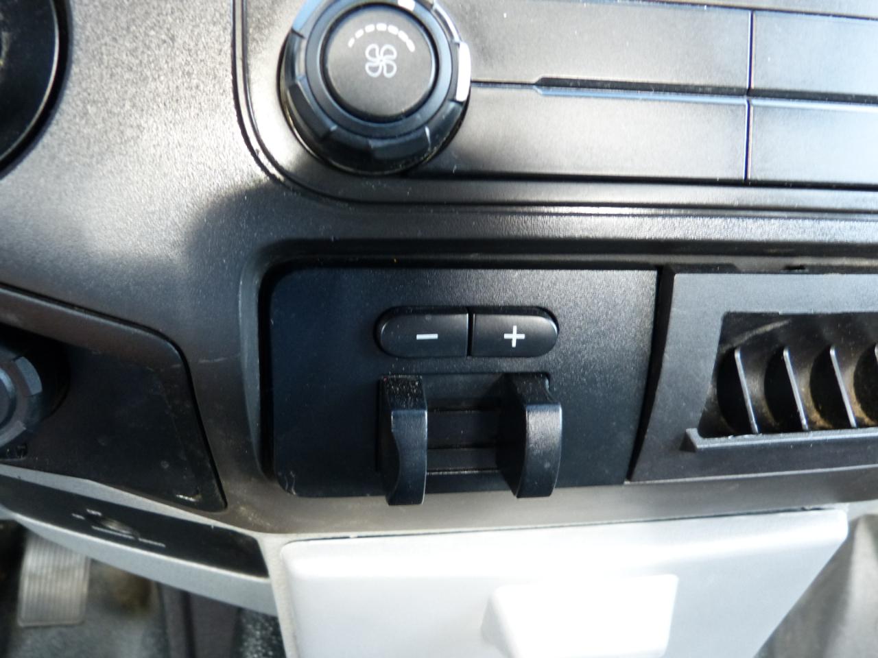 Ford F-250 SD XLT 2WD 2016