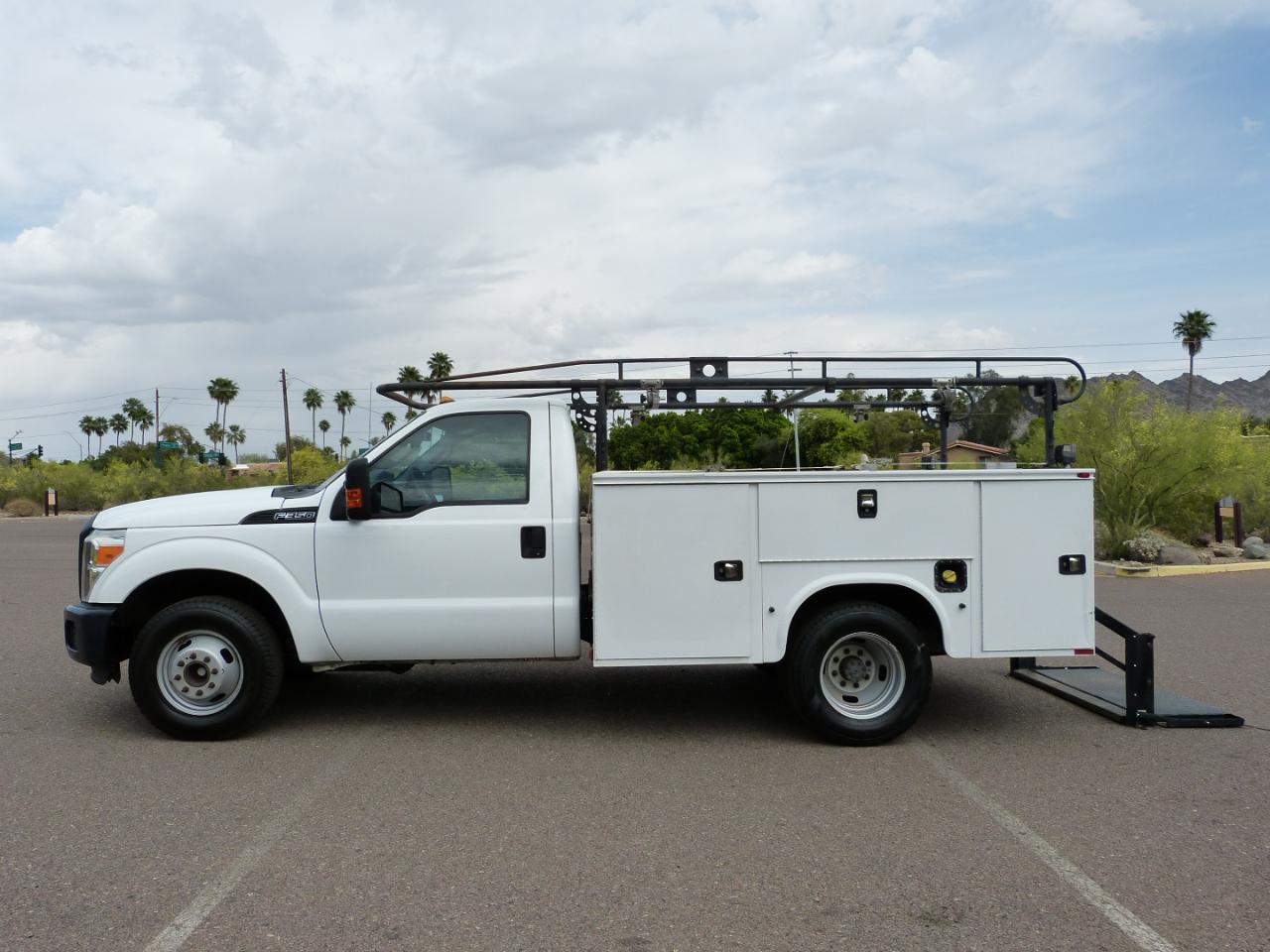 Ford F-350 SD XL DRW 2WD 2014