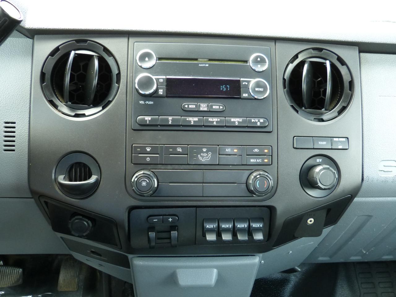 Ford F-350 SD XL DRW 2WD 2014