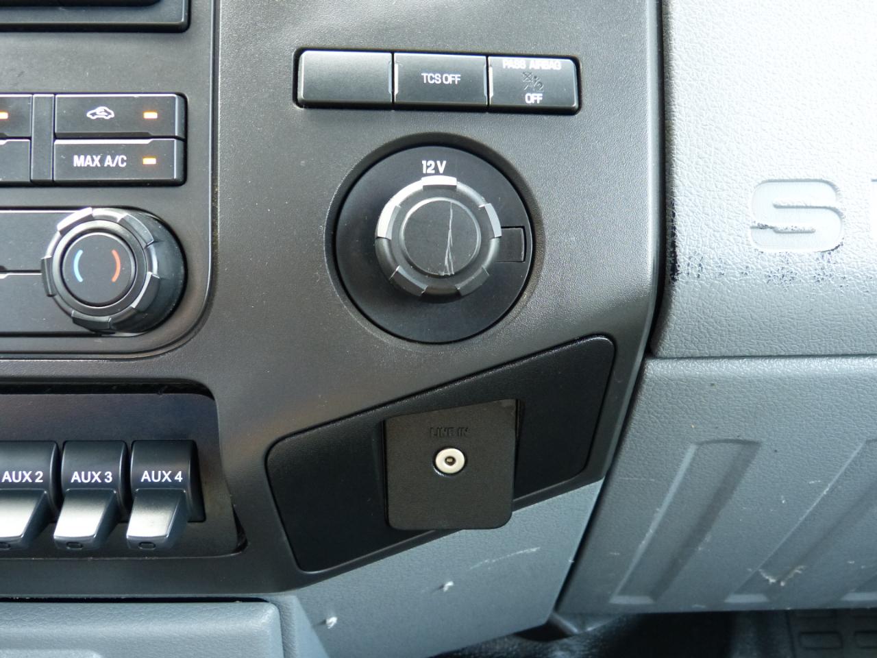 Ford F-350 SD XL DRW 2WD 2014