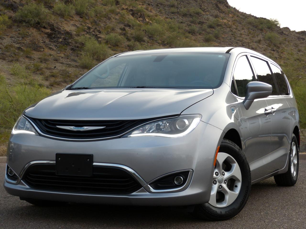 Chrysler Pacifica Hybrid Touring Plus 2018