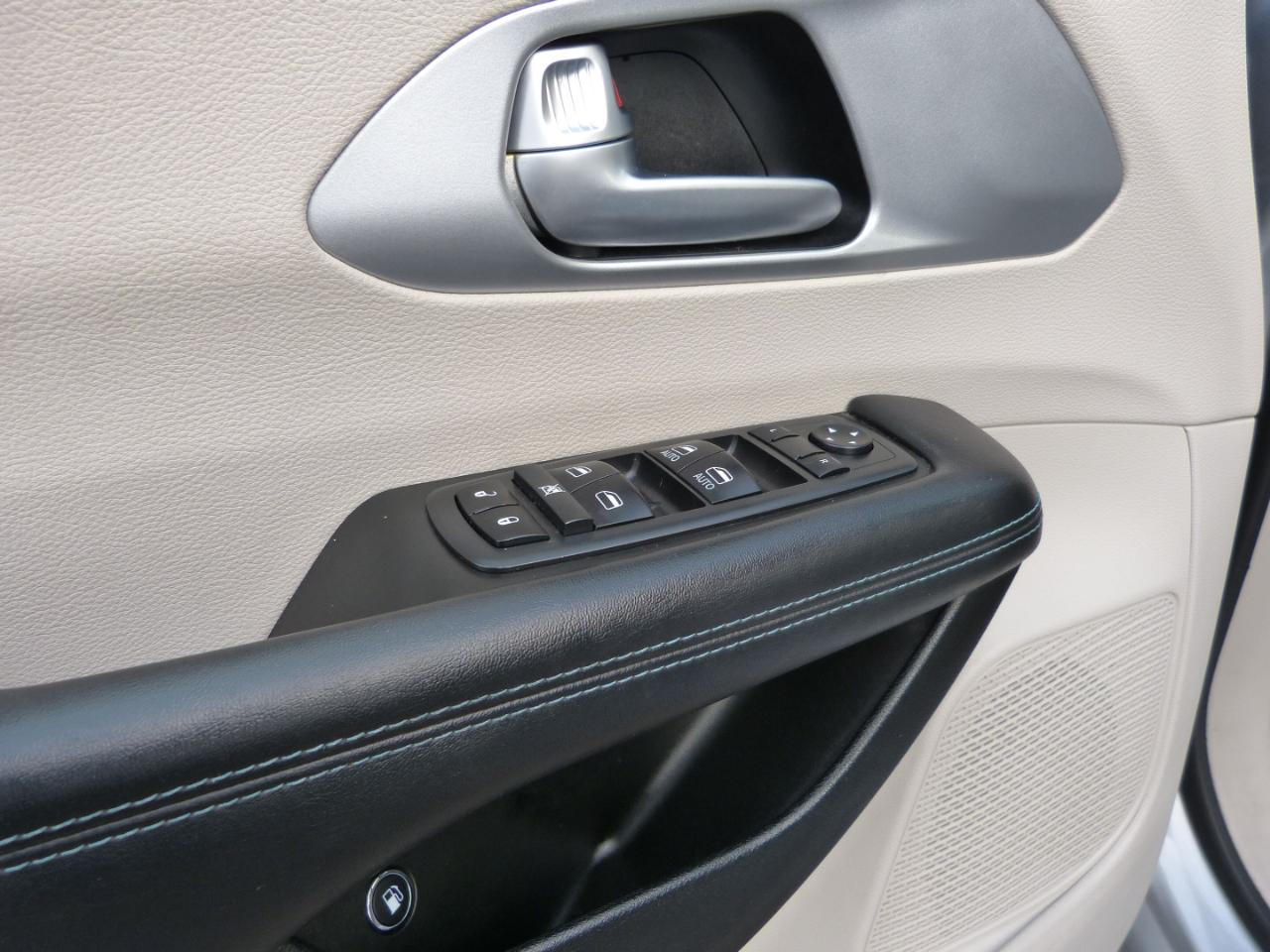 Chrysler Pacifica Hybrid Touring Plus 2018