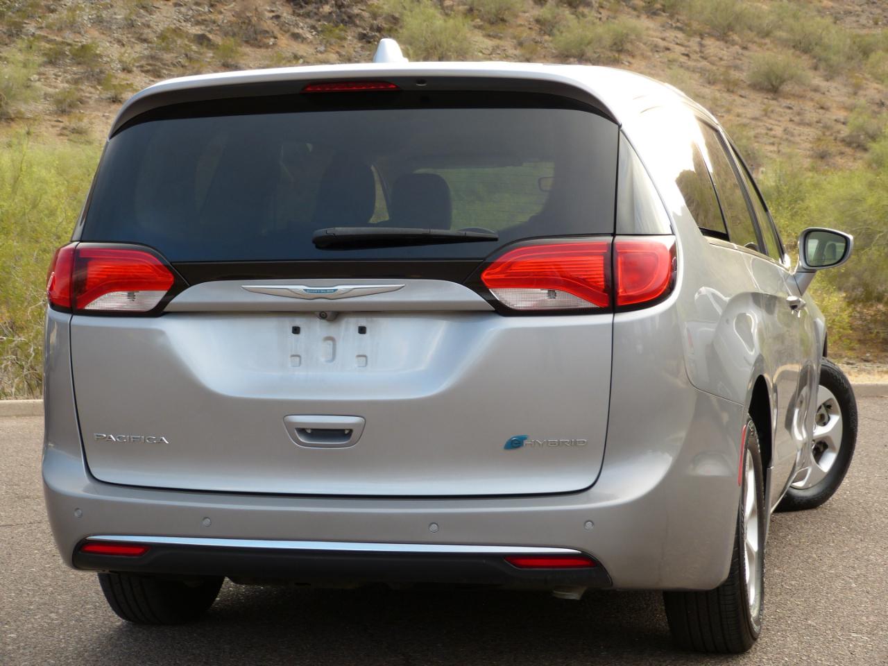 Chrysler Pacifica Hybrid Touring Plus 2018