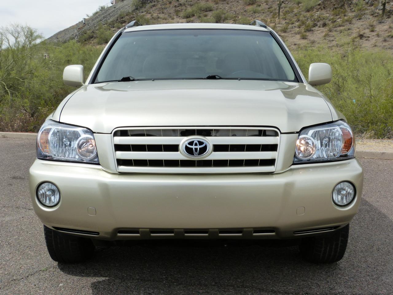 Toyota Highlander V6 2WD 2003