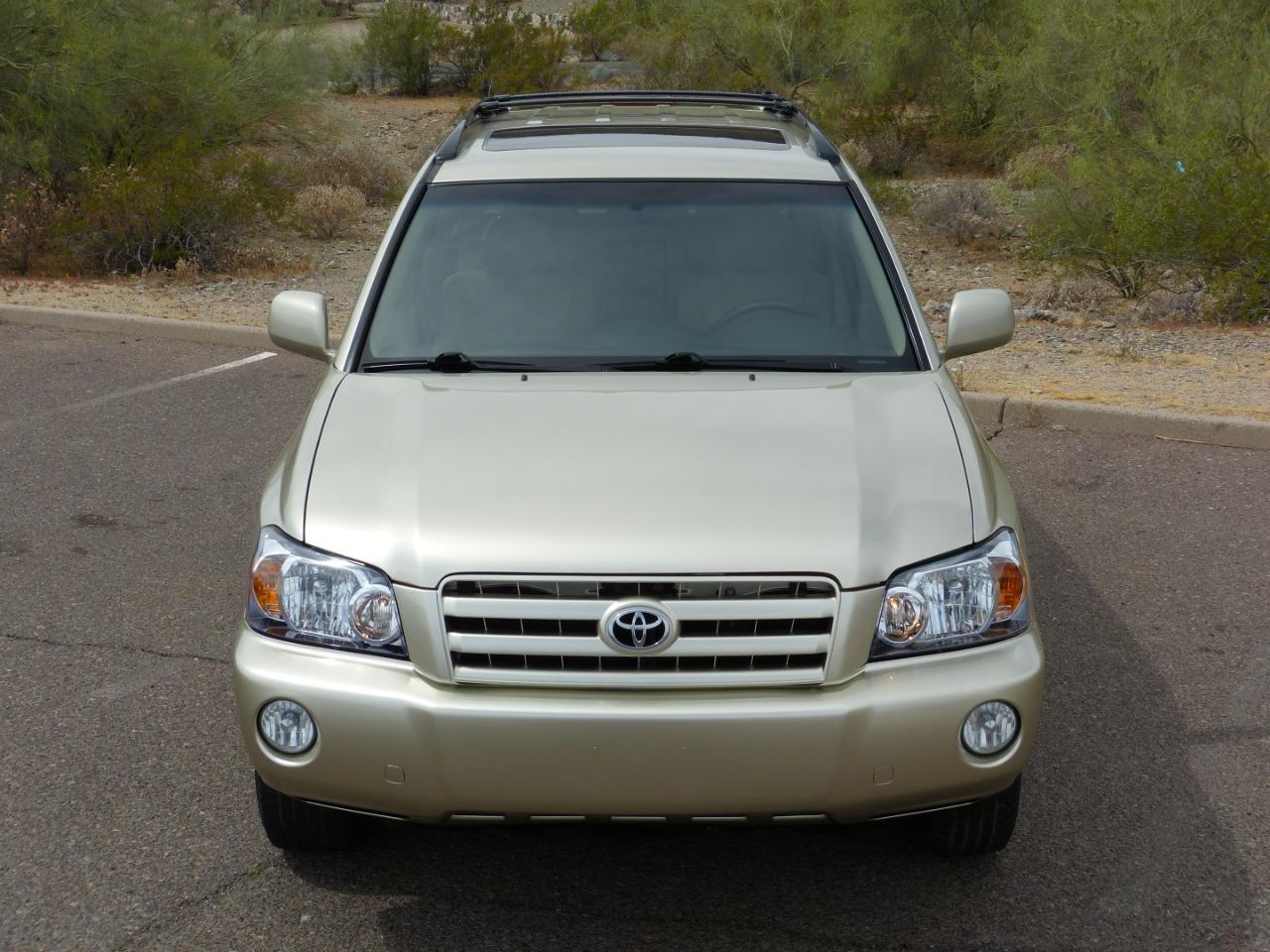 Toyota Highlander V6 2WD 2003