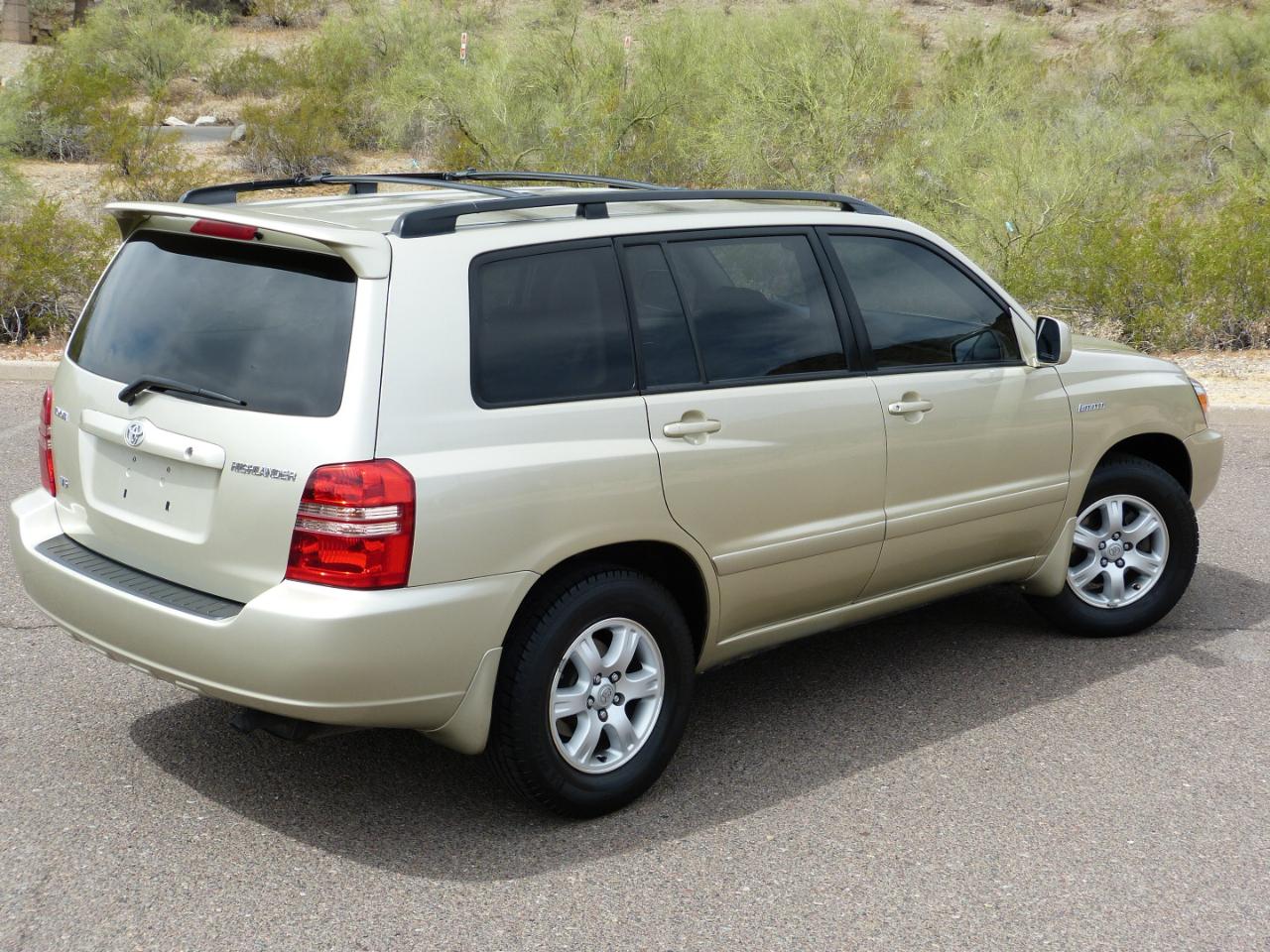 Toyota Highlander V6 2WD 2003