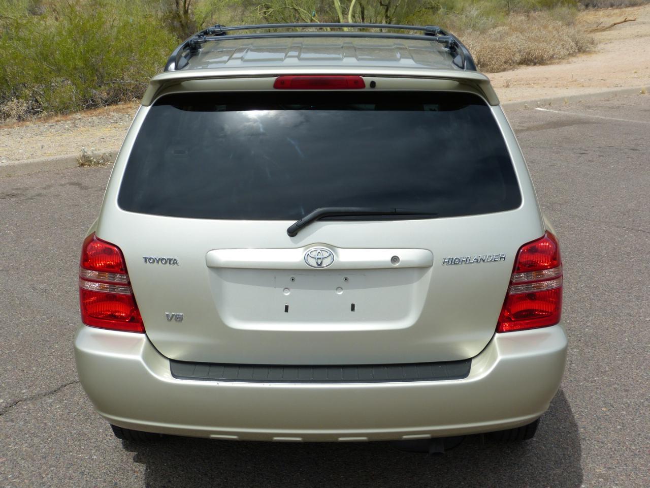 Toyota Highlander V6 2WD 2003