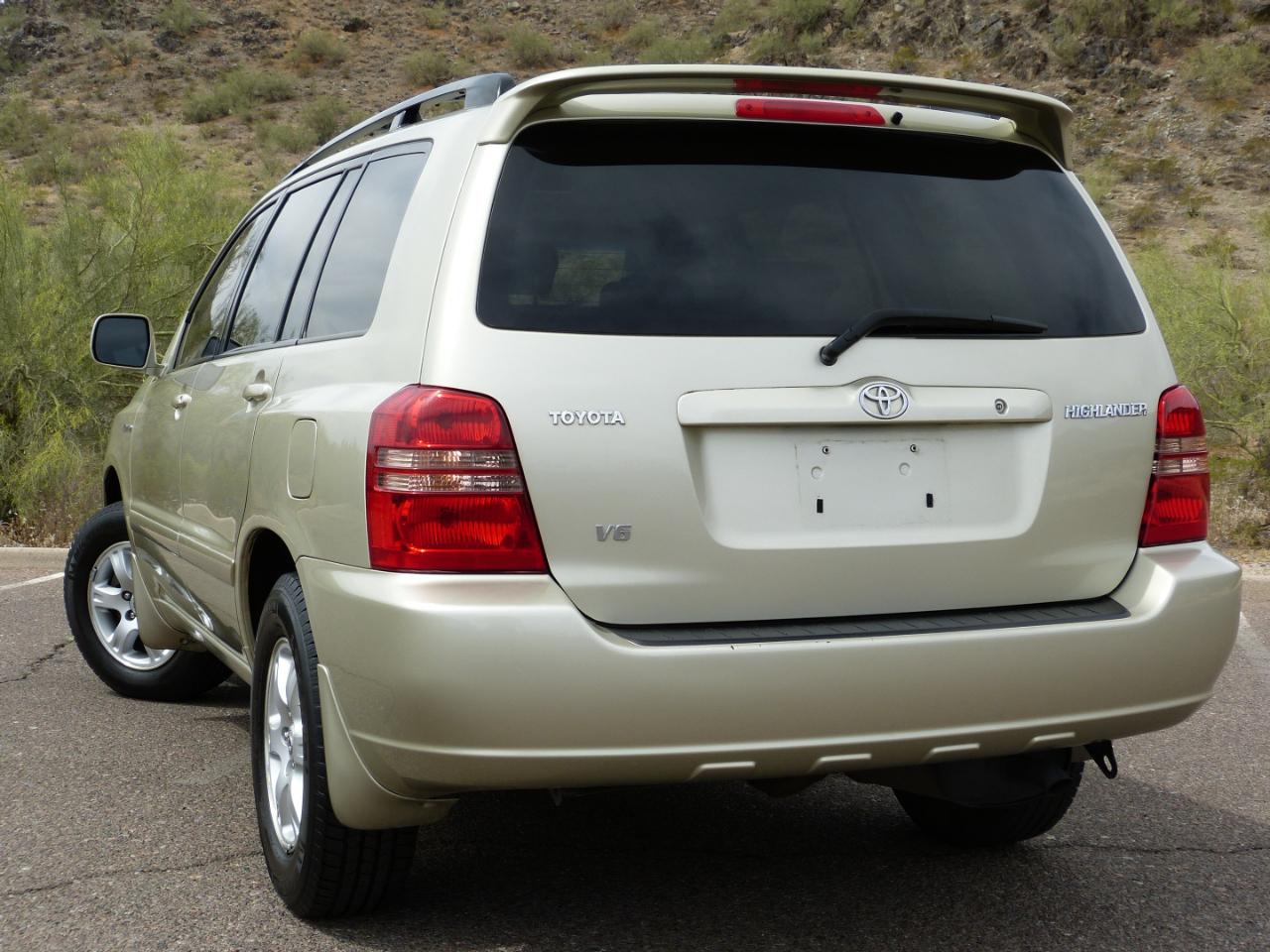 Toyota Highlander V6 2WD 2003