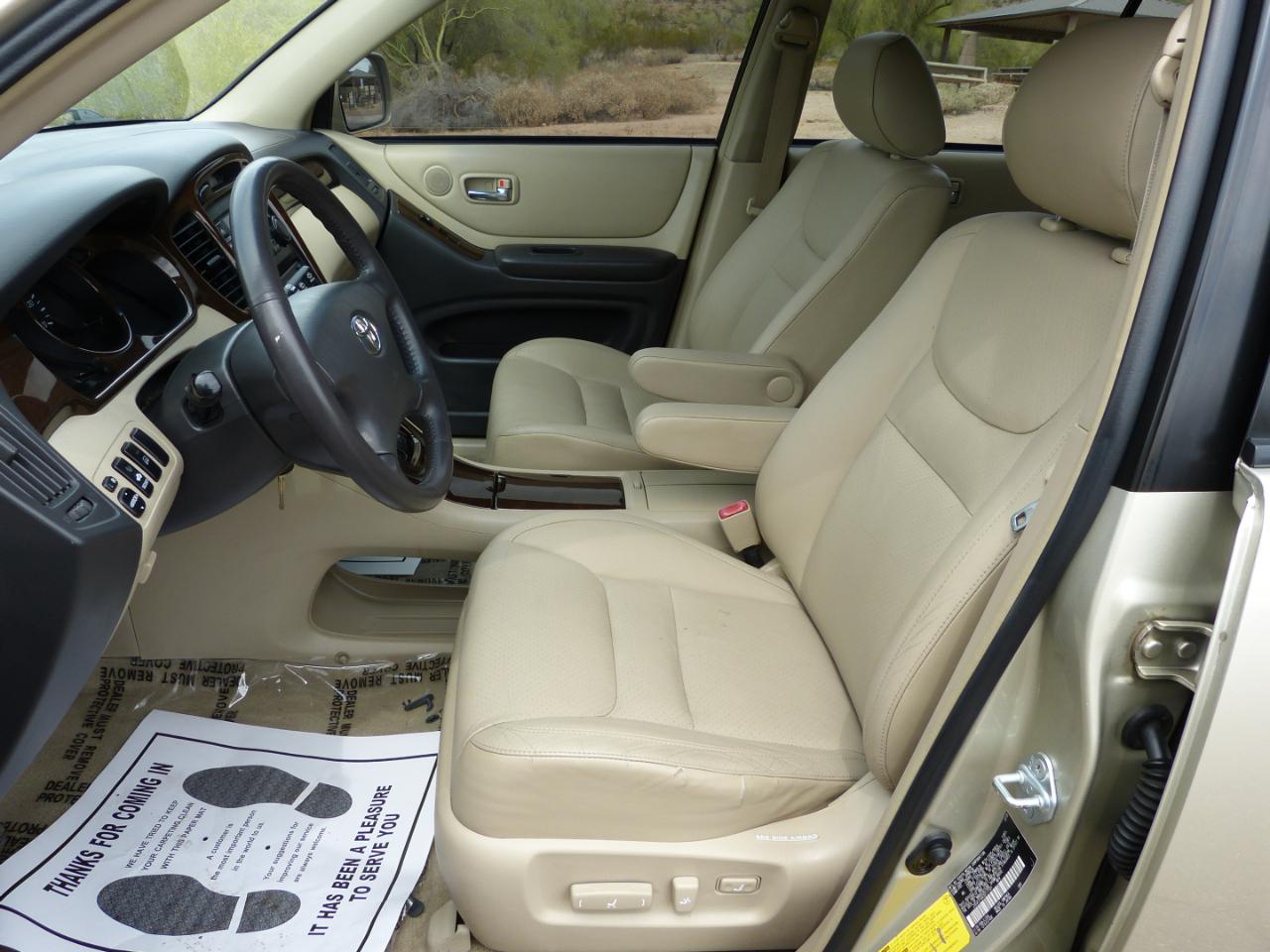 Toyota Highlander V6 2WD 2003