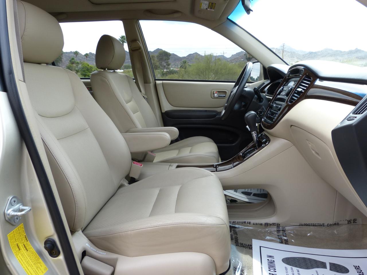 Toyota Highlander V6 2WD 2003