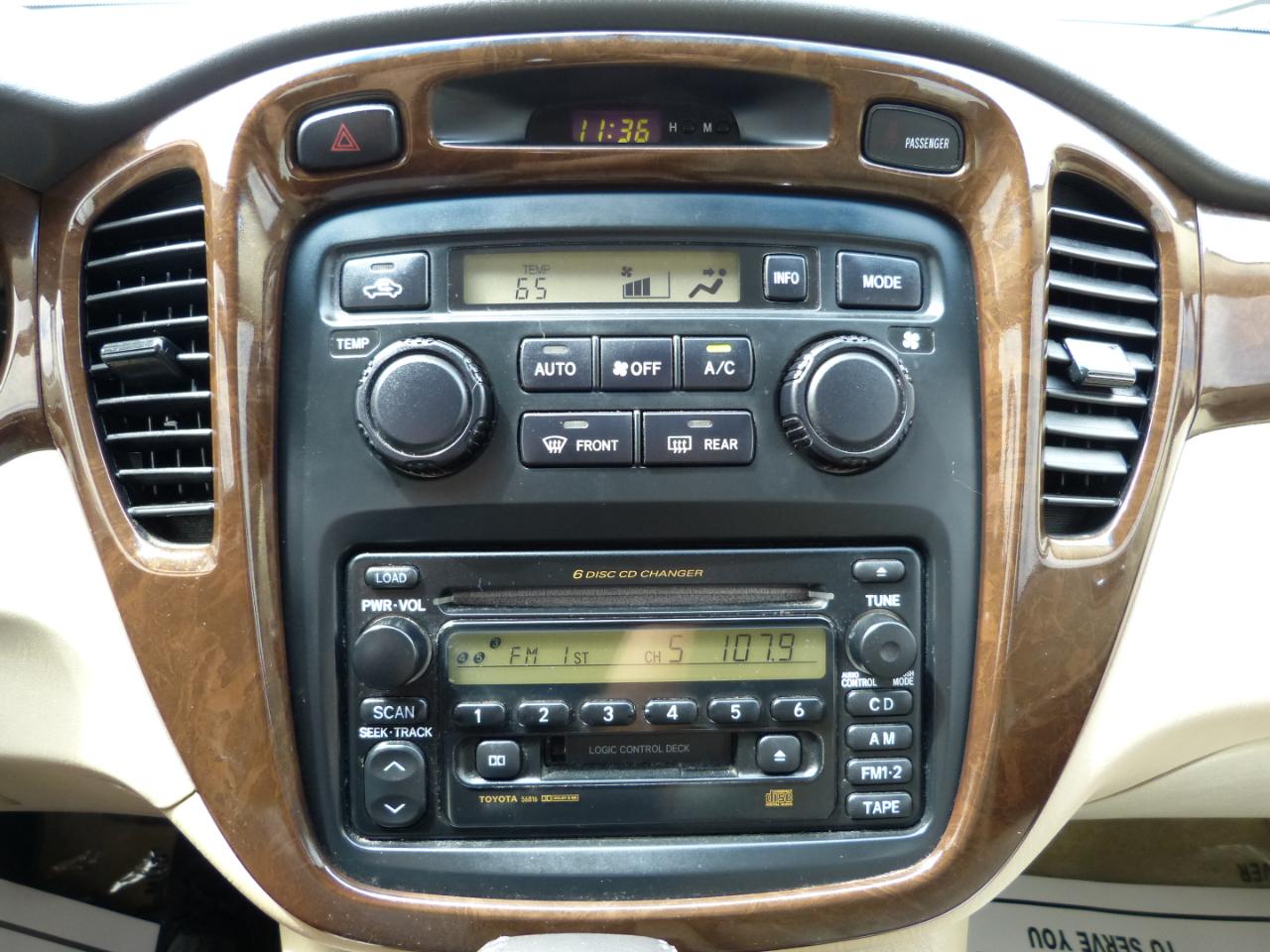 Toyota Highlander V6 2WD 2003