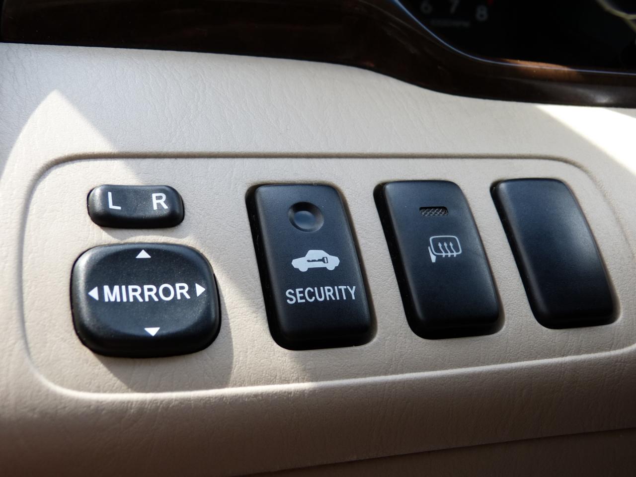 Toyota Highlander V6 2WD 2003