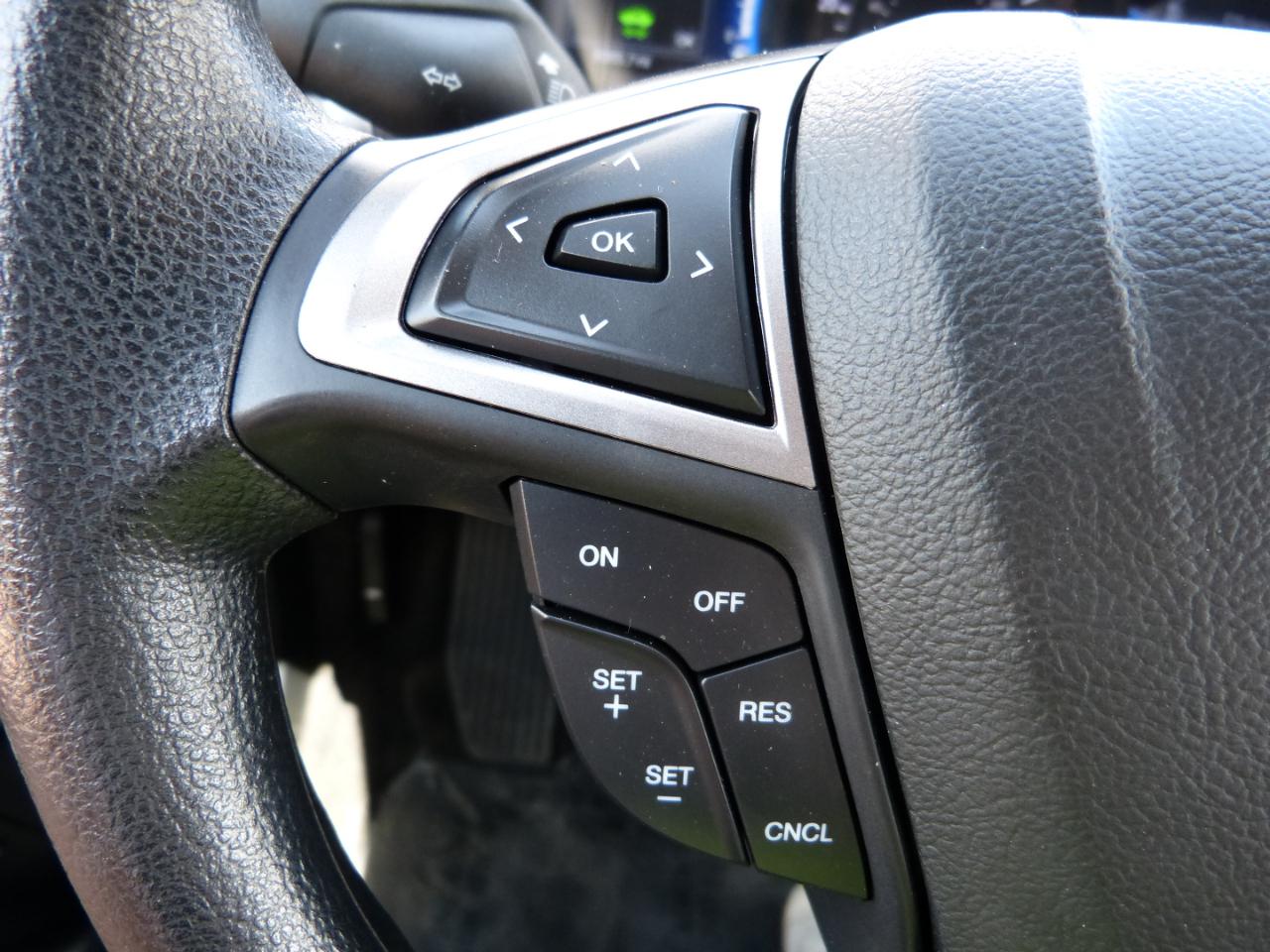 Ford Fusion Hybrid S 2018