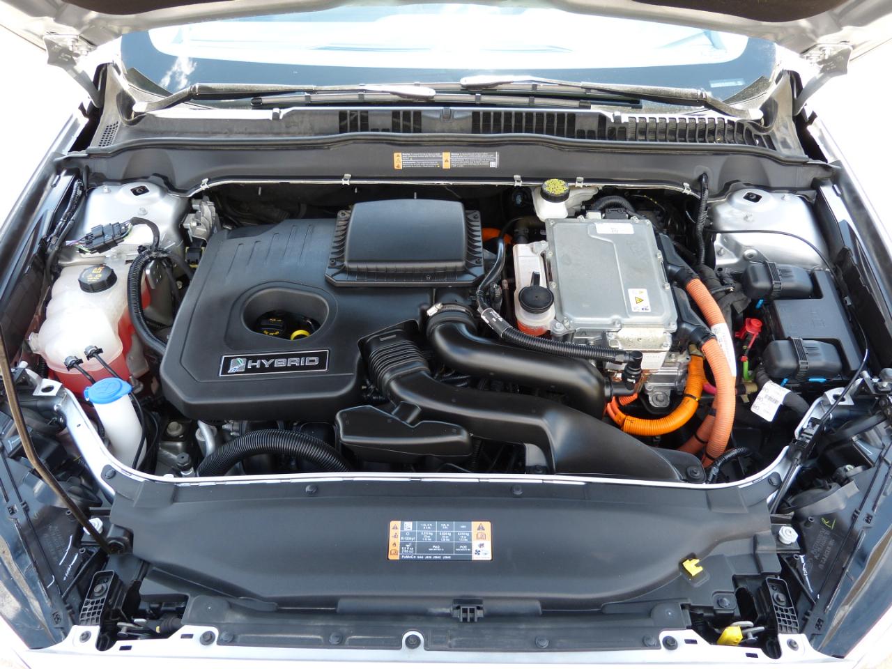 Ford Fusion Hybrid S 2018