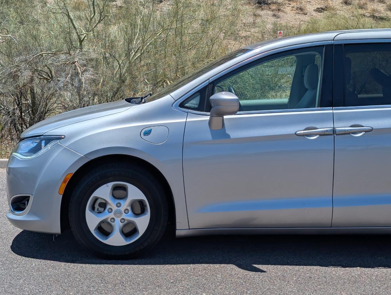 Chrysler Pacifica Hybrid Touring Plus 2018