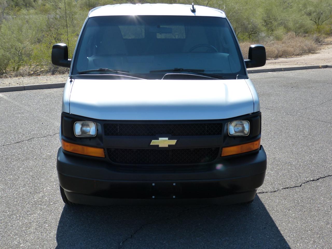 Chevrolet Express LS 2500 2017