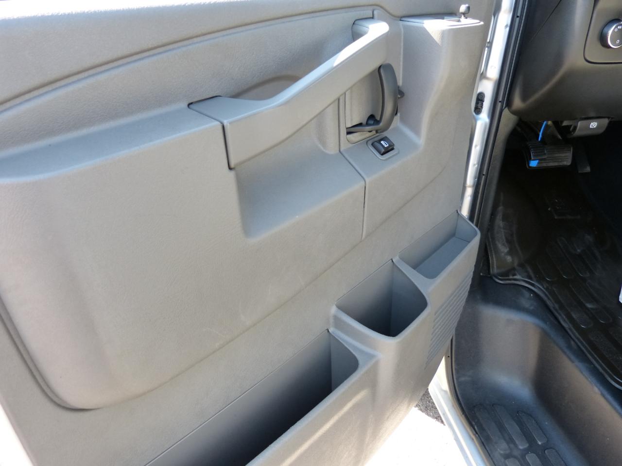 Chevrolet Express LS 2500 2017