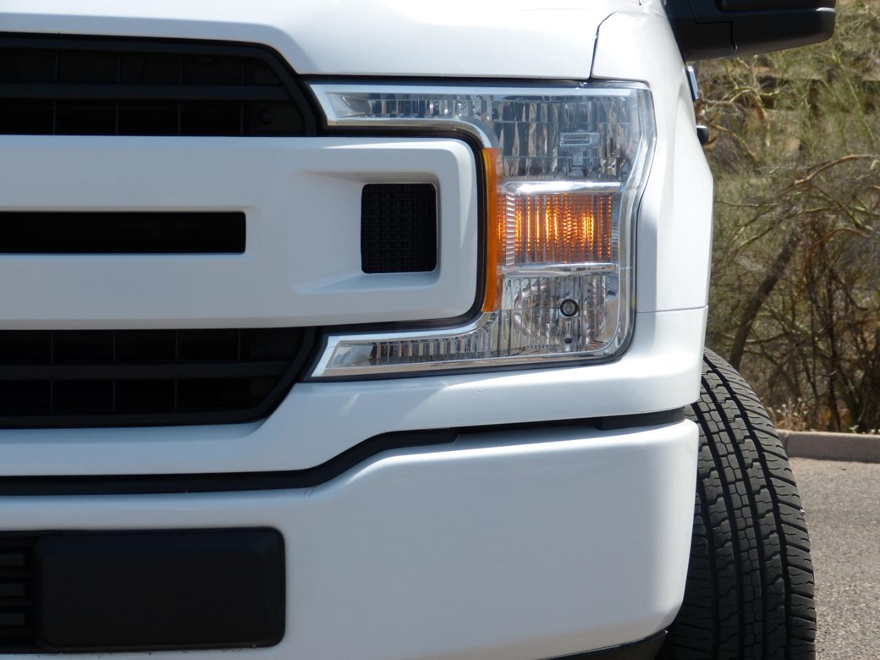 Ford F-150 4WD SuperCrew 145" XLT 2019
