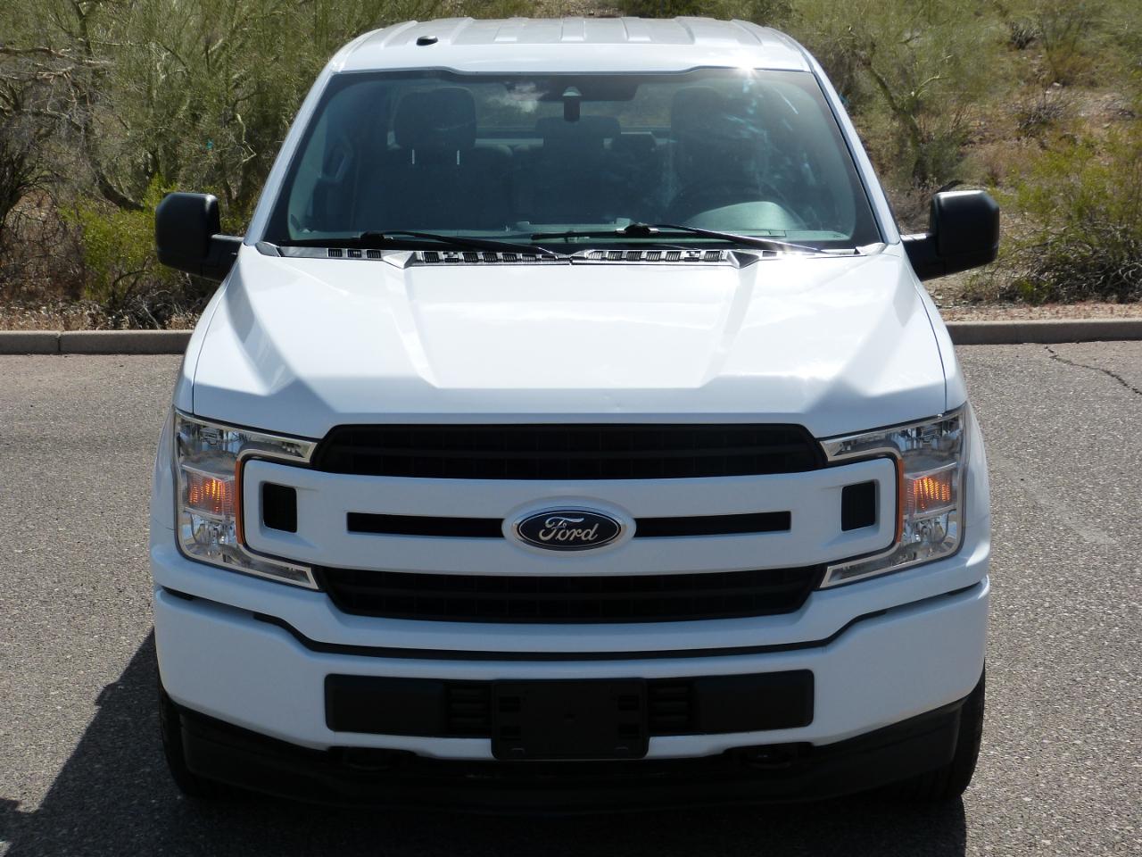Ford F-150 4WD SuperCrew 145" XLT 2019