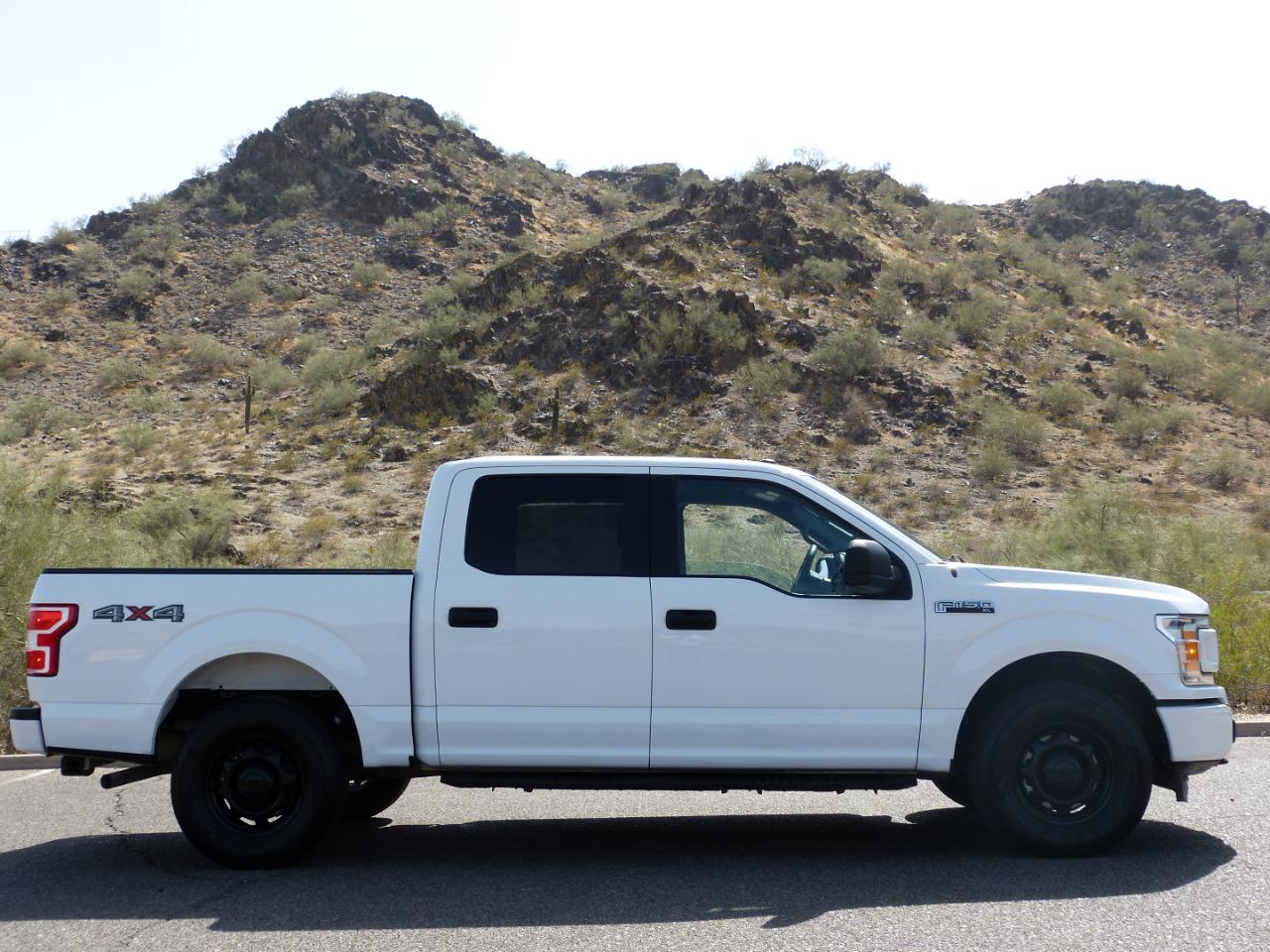 Ford F-150 4WD SuperCrew 145" XLT 2019