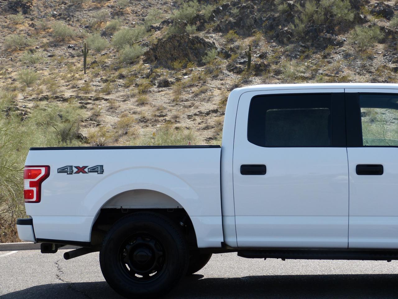 Ford F-150 4WD SuperCrew 145" XLT 2019