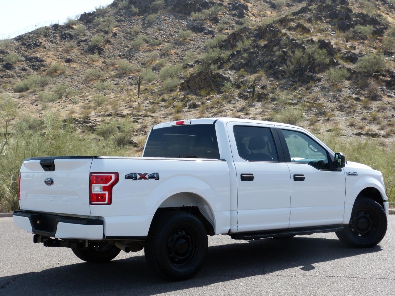 Ford F-150 4WD SuperCrew 145" XLT 2019