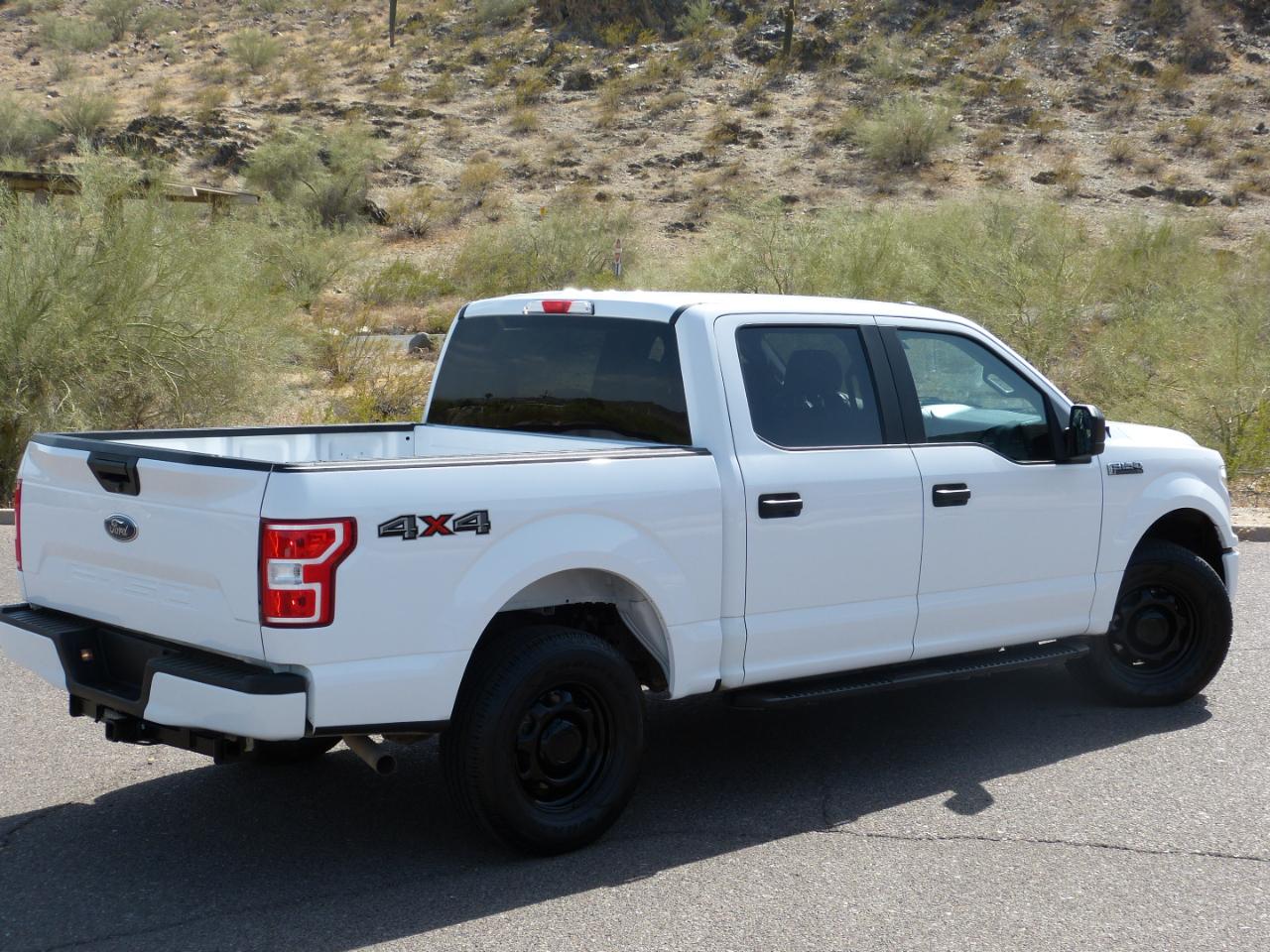 Ford F-150 4WD SuperCrew 145" XLT 2019