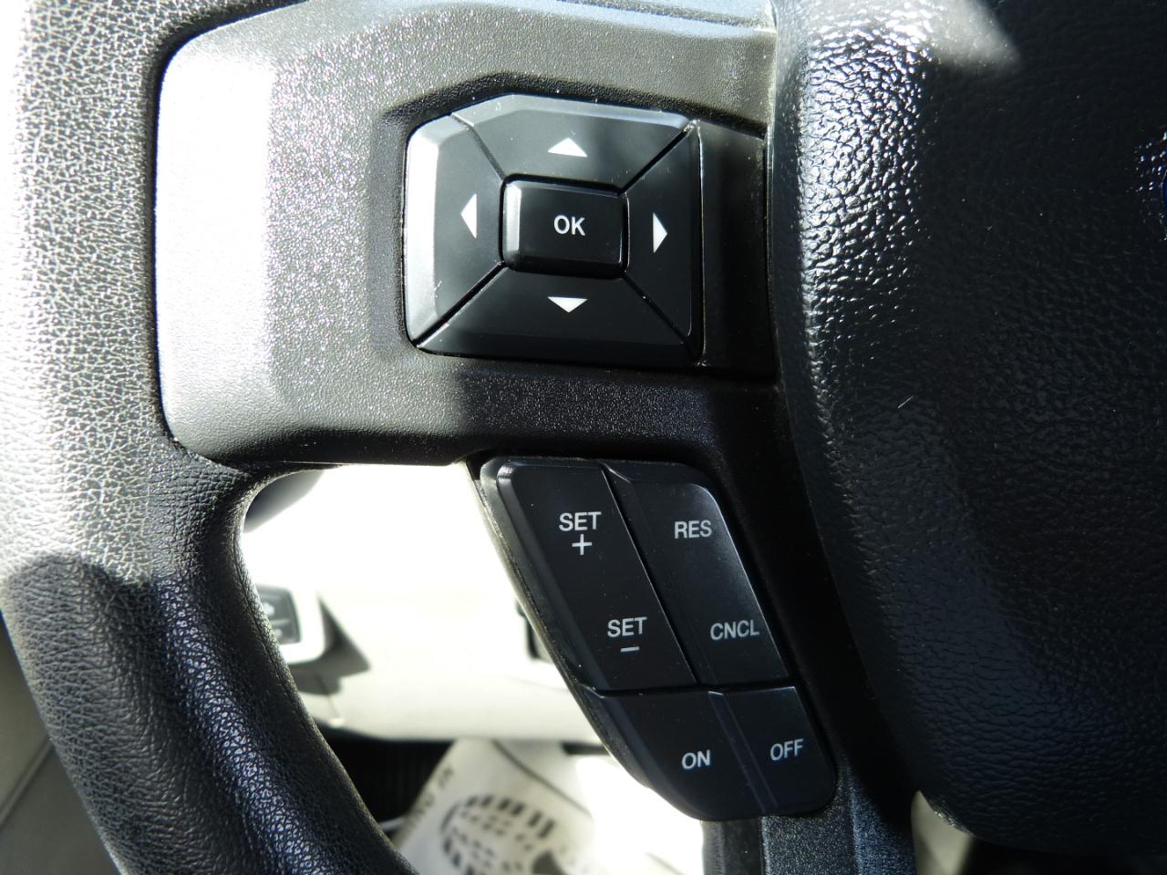 Ford F-150 4WD SuperCrew 145" XLT 2019